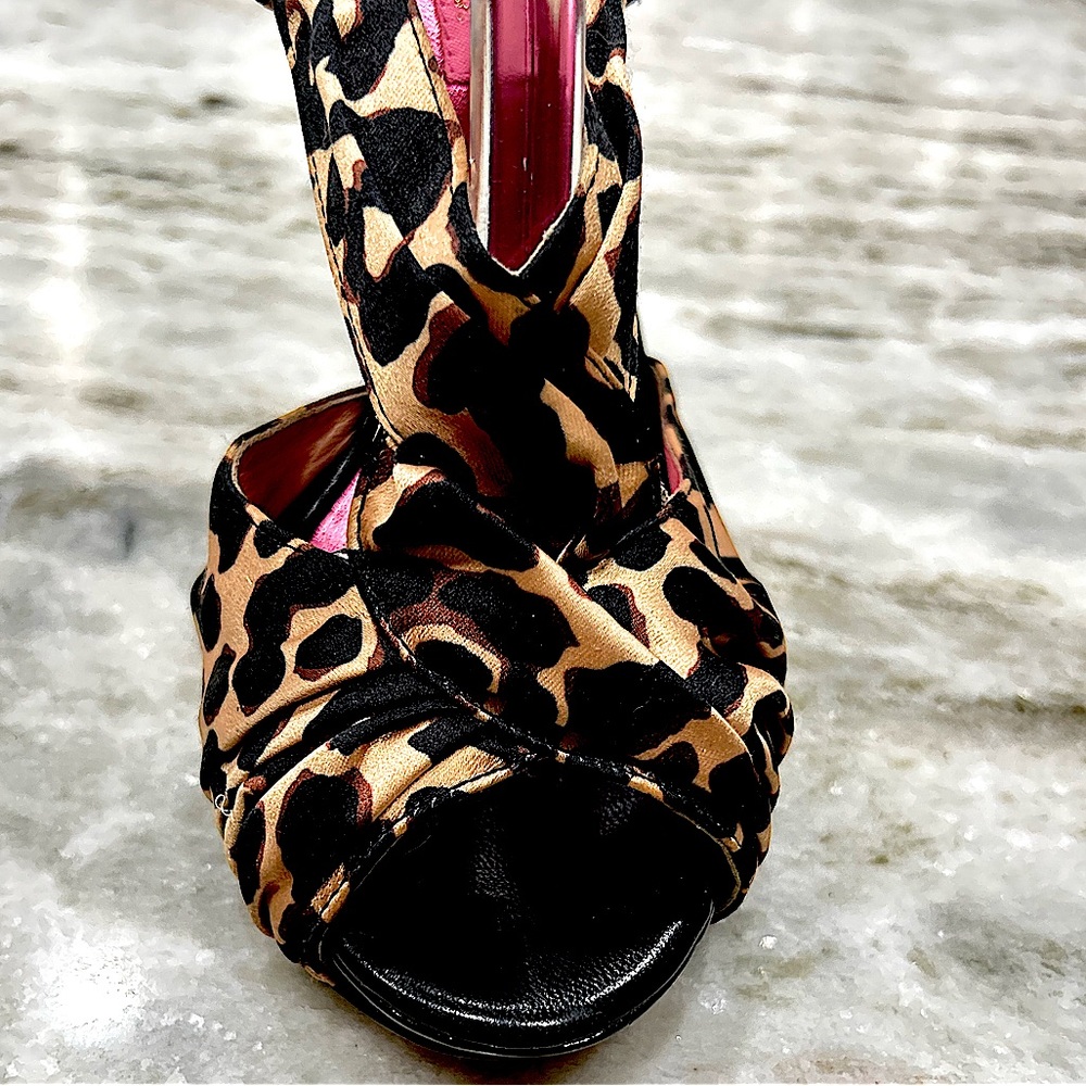 Betsy Johnson 5" Heels - Very Good Condition! - Picture 3 of 10